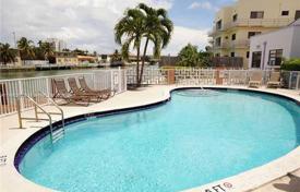 Eigentumswohnung – Miami Beach, Florida, Vereinigte Staaten. $264 000