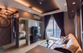Eigentumswohnung – Huai Khwang, Bangkok, Thailand. $122 000