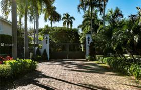 Villa – Miami, Florida, Vereinigte Staaten. 1 566 000 €