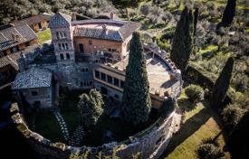 Schloss – Frascati, Latium, Italien. 6 000 000 €