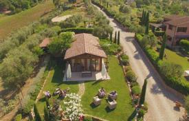 Grundstück in Montaione, Italien. 2 950 000 €