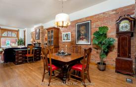 7-zimmer stadthaus in Old Toronto, Kanada. C$2 335 000