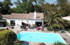 Einfamilienhaus – Charente-Maritime, Neu-Aquitanien, Frankreich. 4 900 €  pro Woche