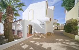 3-zimmer haus in der stadt 100 m² in Calp, Spanien. 334 000 €