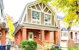 6-zimmer haus in der stadt in Old Toronto, Kanada. C$2 372 000