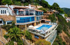 8-zimmer villa 250 m² in Lloret de Mar, Spanien. 7 500 €  pro Woche