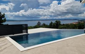 6-zimmer haus in der stadt 210 m² in Crikvenica, Kroatien. 930 000 €