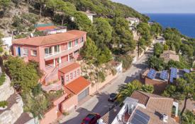 Haus in der stadt 344 m² in Blanes, Spanien. 350 000 €