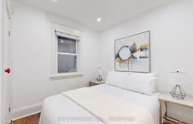 9-zimmer haus in der stadt in Scarborough, Kanada. C$2 153 000