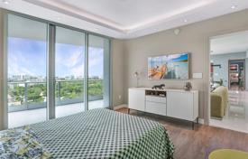 Eigentumswohnung – South Bayshore Drive, Miami, Florida,  Vereinigte Staaten. $2 475 000