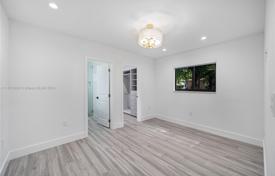 3-zimmer haus in der stadt 229 m² in Coral Gables, Vereinigte Staaten. $1 825 000