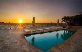 Villa – Miami Beach, Florida, Vereinigte Staaten. $5 499 000