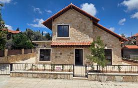 New residential complex with villas in Souni-Zanakia, Zypern. ab 340 000 €