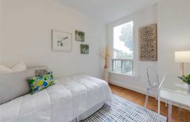 3-zimmer haus in der stadt in Old Toronto, Kanada. C$1 329 000