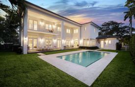 Villa – Coral Gables, Florida, Vereinigte Staaten. 2 076 000 €