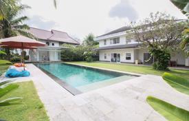 4-zimmer villa 500 m² in Jalan Umalas, Indonesien. $1 200 000