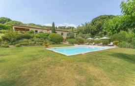6-zimmer villa 283 m² in La Croix-Valmer, Frankreich. 3 900 000 €