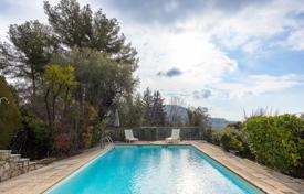 Villa – Grasse, Côte d'Azur, Frankreich. 1 100 000 €