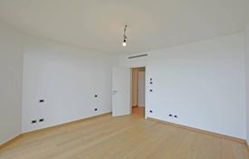 6-zimmer wohnung 110 m² in Ligurien, Italien. 770 000 €