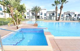 2-zimmer einfamilienhaus 73 m² in Orihuela Costa, Spanien. 270 000 €