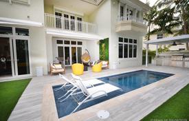 Villa – Key Biscayne, Florida, Vereinigte Staaten. $3 250 000