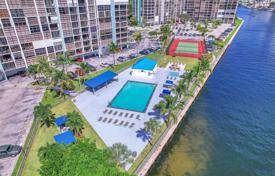 Eigentumswohnung – Hallandale Beach, Florida, Vereinigte Staaten. $430 000