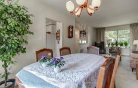 9-zimmer haus in der stadt in North York, Kanada. C$1 879 000