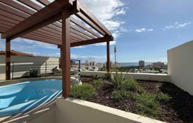 2-zimmer penthaus 193 m² in Los Cristianos, Spanien. 641 000 €