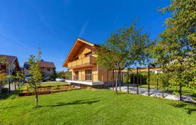 2-zimmer einfamilienhaus 192 m² in Bled, Slowenien. 1 280 000 €