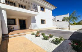 2-zimmer wohnung 76 m² in Cox, Spanien. 215 000 €