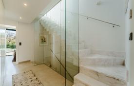 9-zimmer haus in der stadt 297 m² in Marbella, Spanien. 2 675 000 €
