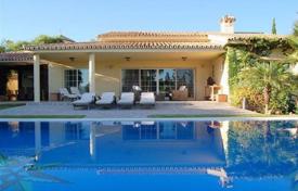 Villa – Marbella, Andalusien, Spanien. 7 400 €  pro Woche