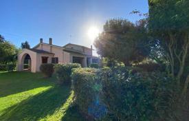 4-zimmer villa 255 m² in Grosseto, Italien. 750 000 €