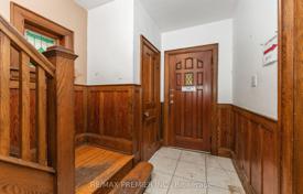 7-zimmer haus in der stadt in York, Kanada. C$1 795 000