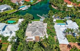 Villa – Key Biscayne, Florida, Vereinigte Staaten. $5 875 000
