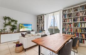 Eigentumswohnung – Coral Gables, Florida, Vereinigte Staaten. $360 000