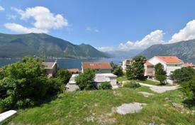 Grundstück – Dobrota, Kotor, Montenegro. 750 000 €