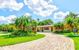 Einfamilienhaus – Hallandale Beach, Florida, Vereinigte Staaten. $1 490 000