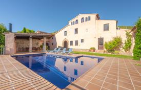 9-zimmer villa 692 m² in Barcelona, Spanien. 1 600 000 €