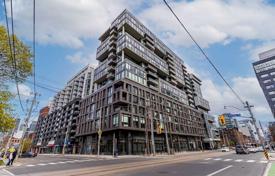 Wohnung – Bathurst Street, Toronto, Ontario,  Kanada. C$685 000