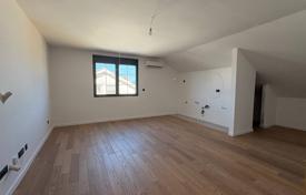 3-zimmer wohnung 102 m² in Tivat city, Montenegro. 400 000 €