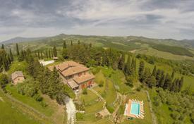 Farm – Toskana, Italien. 1 990 000 €