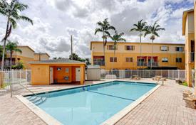Eigentumswohnung – West End, Miami, Florida,  Vereinigte Staaten. $328 000