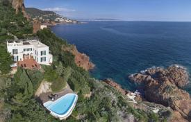 Villa – Théoule-sur-Mer, Côte d'Azur, Frankreich. 20 000 €  pro Woche