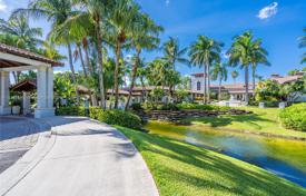 Haus in der Stadt – Doral, Florida, Vereinigte Staaten. $875 000