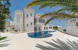 Villa – Adeje, Santa Cruz de Tenerife, Kanarische Inseln (Kanaren),  Spanien. 4 500 000 €