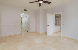 2-zimmer appartements in eigentumswohnungen 122 m² in Miami, Vereinigte Staaten. $749 000