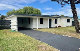 4-zimmer haus in der stadt 183 m² in Miami, Vereinigte Staaten. $540 000