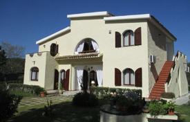 Villa – Pula (Italy), Sardinien, Italien. 1 300 000 €