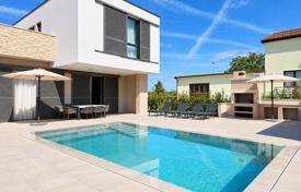 5-zimmer haus in der stadt 157 m² in Umag, Kroatien. Price on request